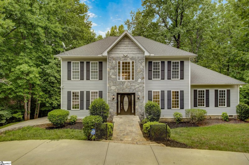 168 Club View Drive