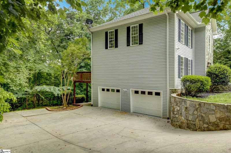 Property image 2 at 168 Club View Drive, Greenville, SC 29609