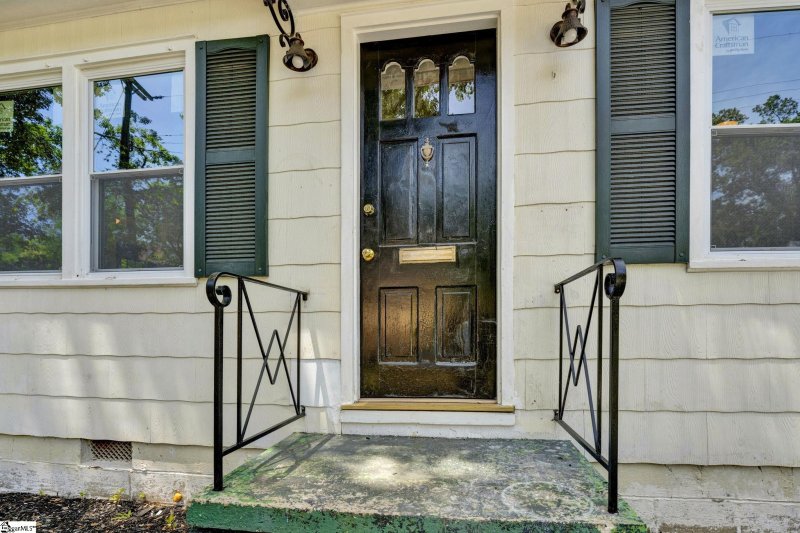 Property image 3 at 272 S High Point Road, Spartanburg, SC 29301-3058