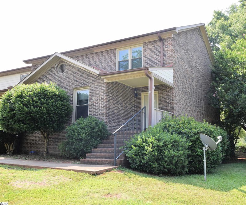 100 Fairway Drive