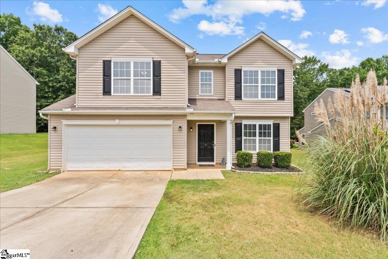 Property image 2 at 3 Lynbrook Court, Greenville, SC 29607