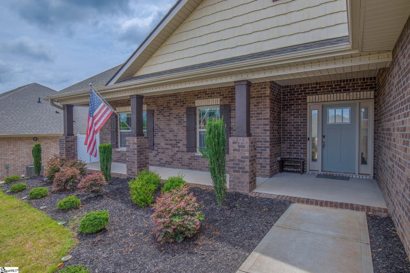 Property image 4 at 128 Starlight Drive, Greenville, SC 29605