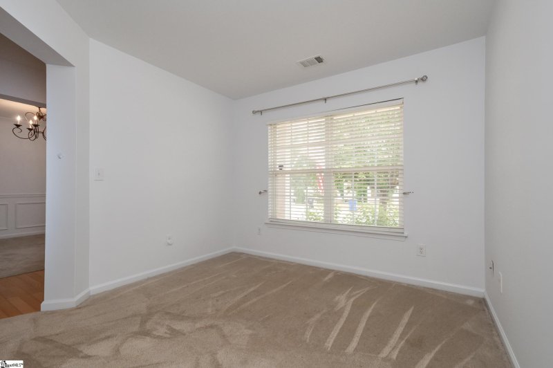 Property image 3 at 329 Bellarine Drive, Greenville, SC 29605