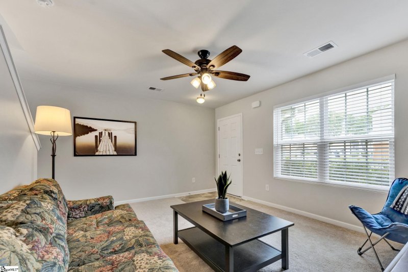 Property image 3 at 105 Katrina Court, Piedmont, SC 29673