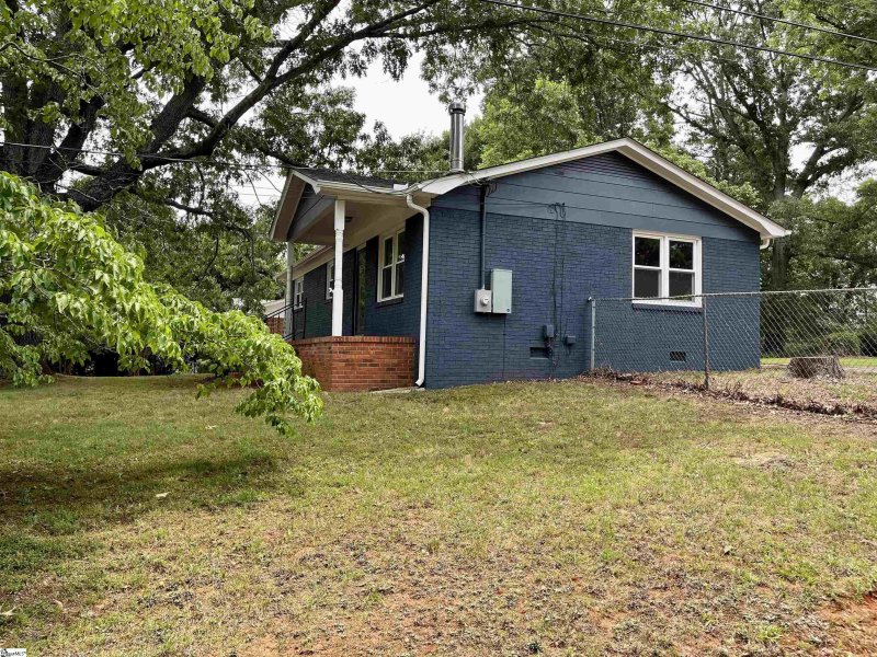 Property image 4 at 609 Kenmore Drive, Piedmont, SC 29673