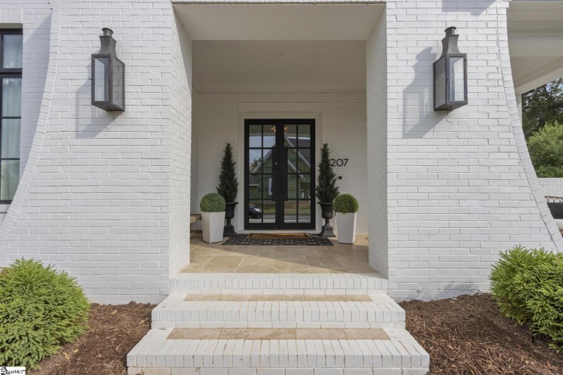 Property image 2 at 207 jessen Drive, Greenville, SC 29607