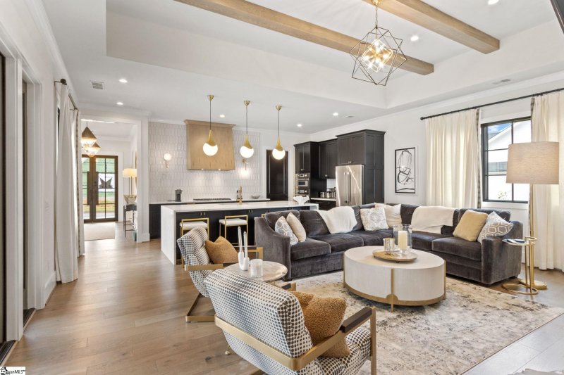 Property image 3 at 207 jessen Drive, Greenville, SC 29607