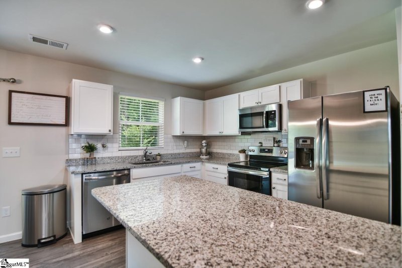 Property image 4 at 205 Portchester Lane, Greenville, SC 29605