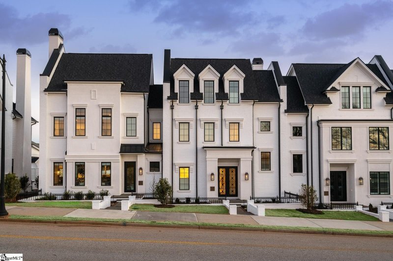 Property image 4 at 35 Legacy Park Road, Greenville, SC 29607