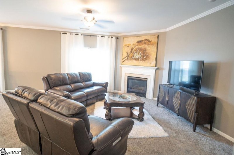 Property image 5 at 30 Riverbed Drive, Greenville, SC 29605