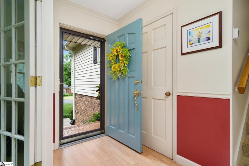 Property image 4 at 115 Continental Drive, Greenville, SC 29615