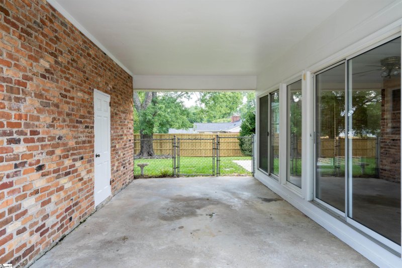 Property image 5 at 112 Waddell Road, Greenville, SC 29609