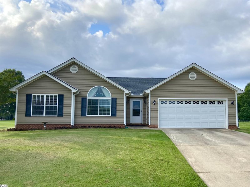 5 Camrose Drive