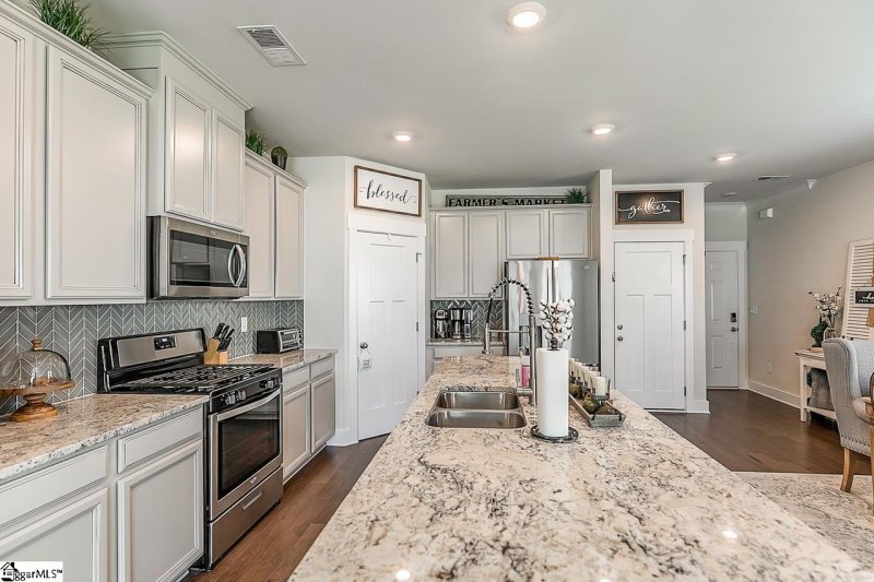 Property image 5 at 121 Outback Drive, Greer, SC 29650