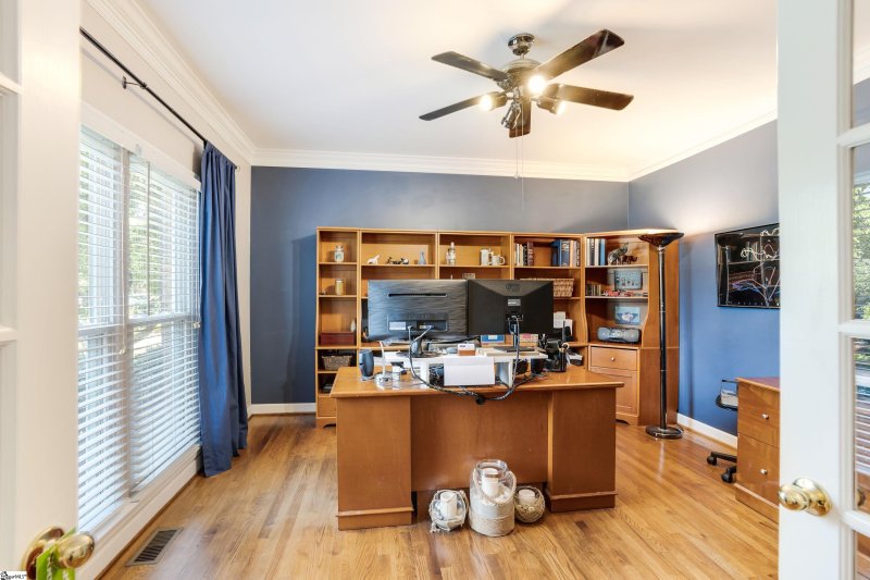 Property image 4 at 13 Meadowsweet Lane, Greenville, SC 29615