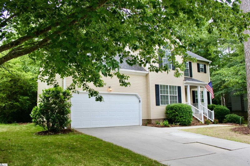 Property image 2 at 412 Penobscot Court, Simpsonville, SC 29681