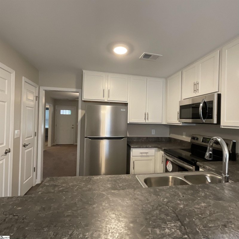 Property image 4 at 106 Walcott Street, Greenville, SC 29609