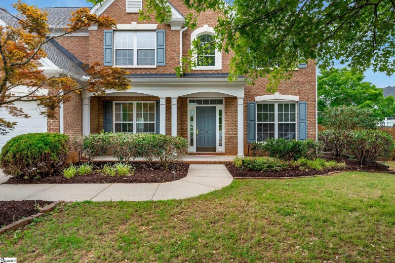 Property image 2 at 10 Steeple Ridge Court, Greer, SC 29650