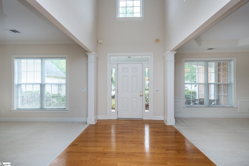 Property image 3 at 10 Steeple Ridge Court, Greer, SC 29650