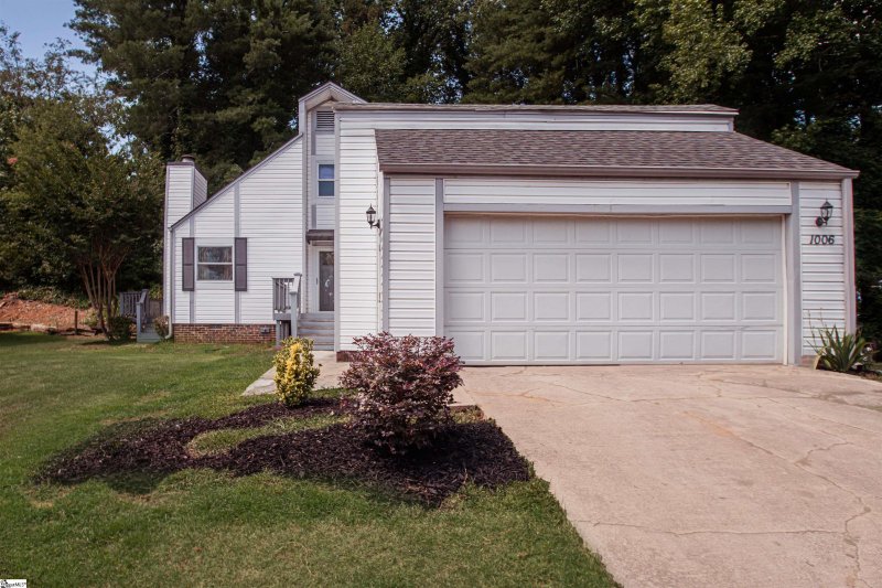 Property image 3 at 1006 Hollow Oak Drive, Taylors, SC 29687