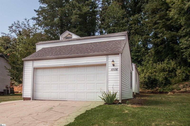 Property image 4 at 1006 Hollow Oak Drive, Taylors, SC 29687