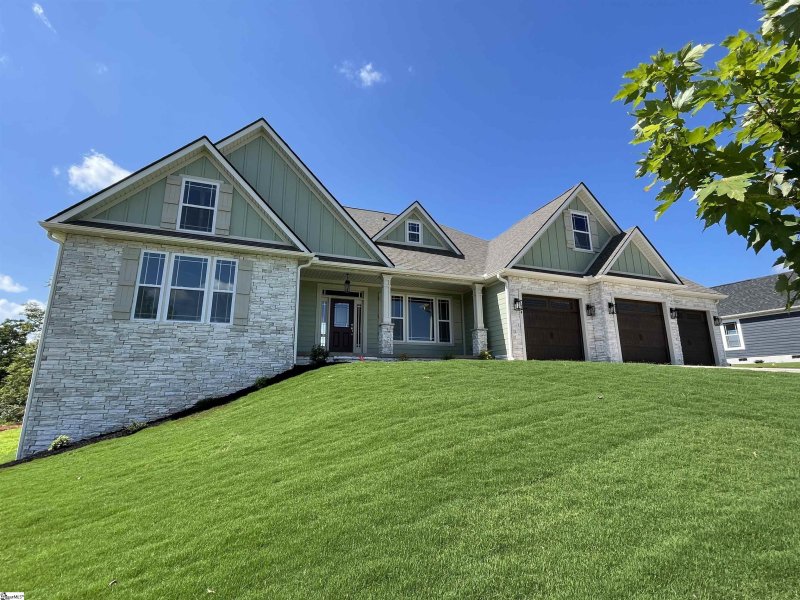 Property image 2 at 614 Bannock Court, Marietta, SC 29690