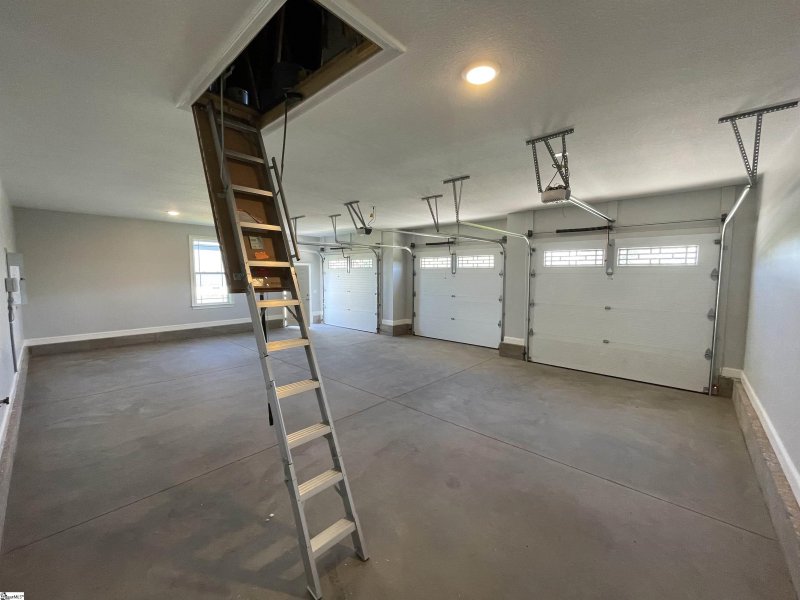 Property image 5 at 614 Bannock Court, Marietta, SC 29690