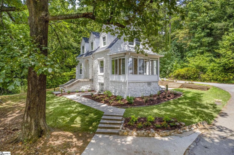 Property image 3 at 118 Thriftside Drive, Greenville, SC 29609