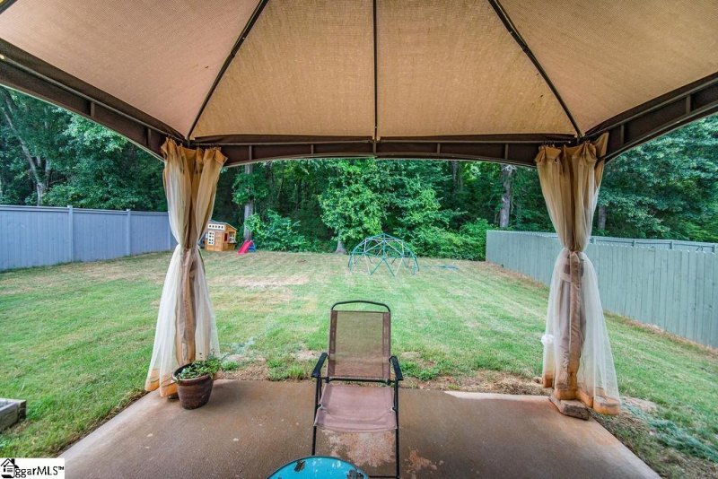 Property image 3 at 121 Portchester Lane, Greenville, SC 29650