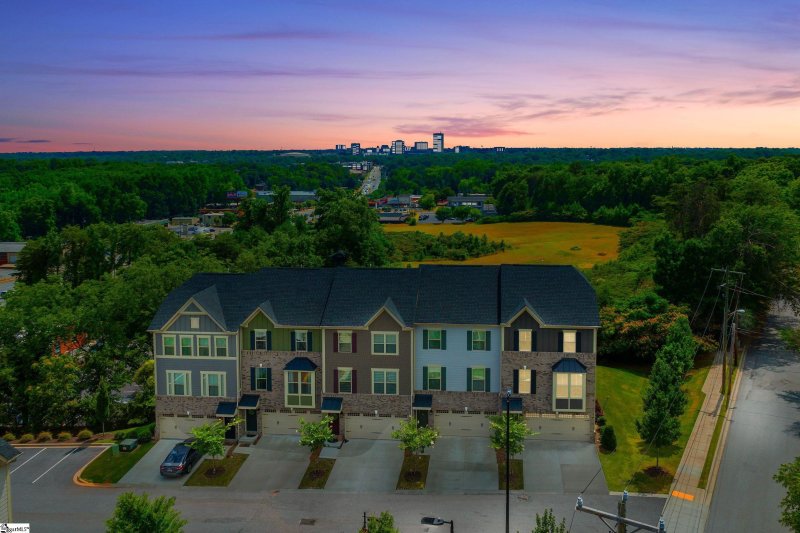 Property image 5 at 75 Itasca Drive, Greenville, SC 29609