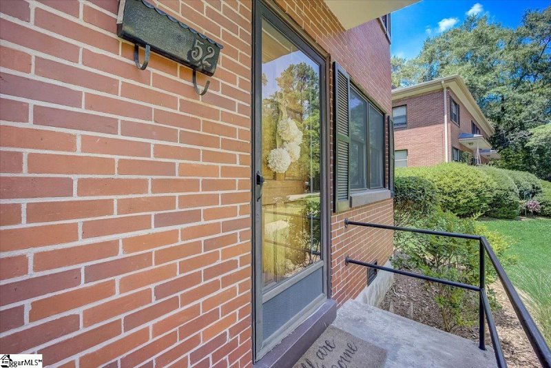Property image 3 at 52 Faris Circle, Greenville, SC 29605