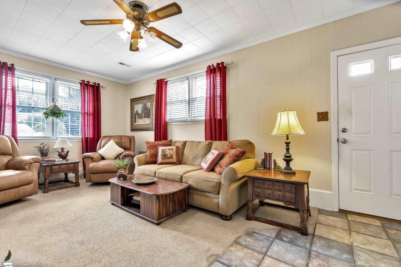 Property image 3 at 112 Brushy Creek Road, Taylors, SC 29687