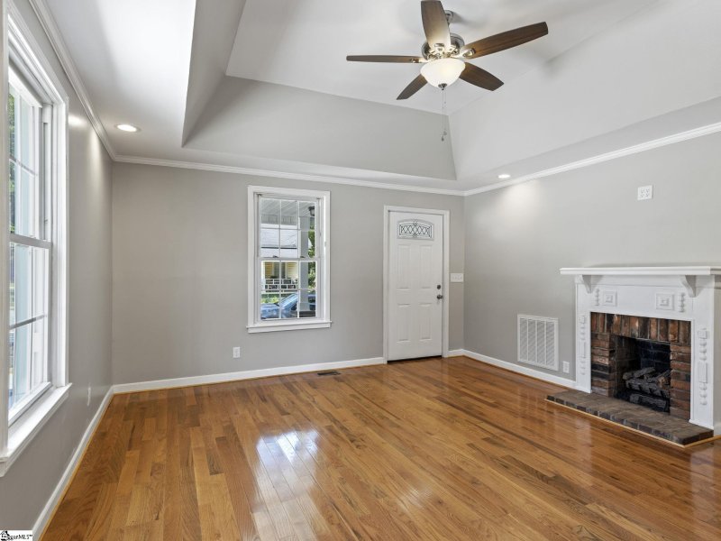 Property image 4 at 415 Connecticut Avenue, Greer, SC 29650