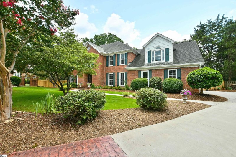 Property image 2 at 3 Starling Court, Greenville, SC 29607