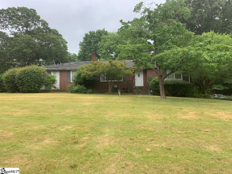 Property image 2 at 201 Anthony Road, Spartanburg, SC 29301