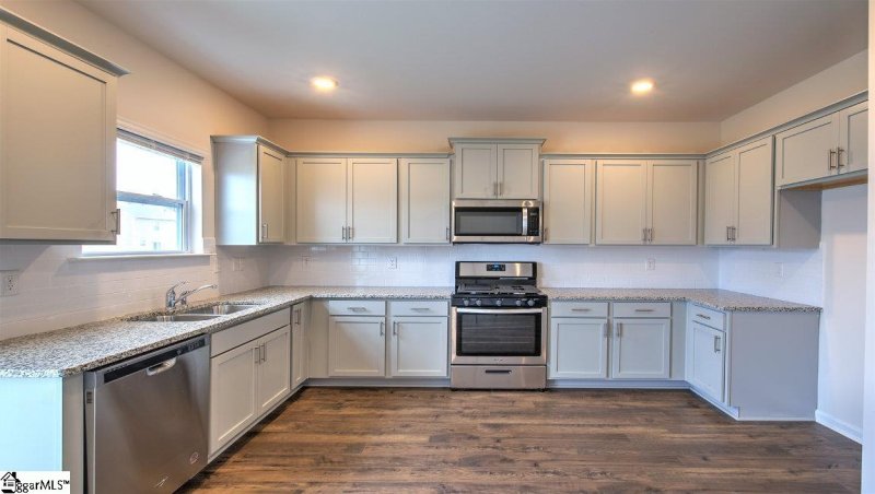 Property image 3 at 109 Lily Pond Place, Easley, SC 29642