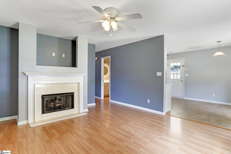 Property image 5 at 944 E Emerald Springs Drive, Boiling Springs, SC 29316-7200