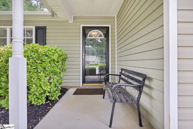 Property image 3 at 104 Saber Court, Greer, SC 29651