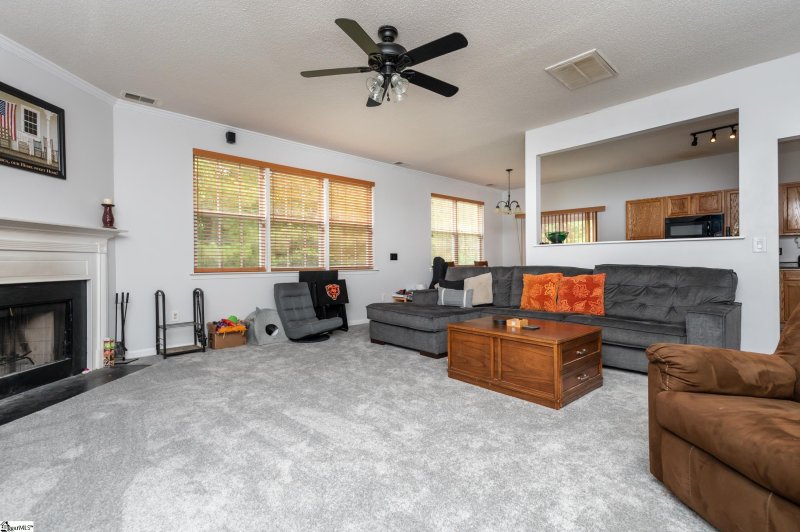 Property image 5 at 111 Kingsley Park Drive, Moore, SC 29369