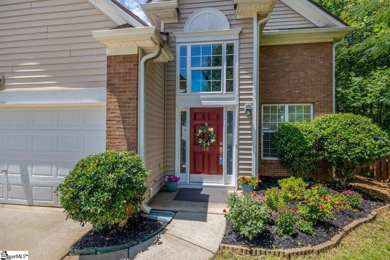 Property image 4 at 18 Valley Fall Court, Greer, SC 29650