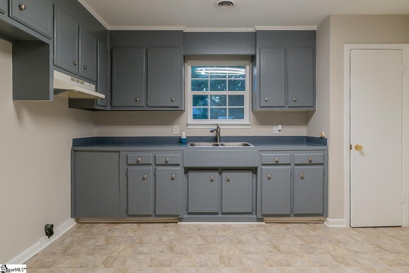 Property image 2 at 5 Prestbury Drive, Greenville, SC 29605