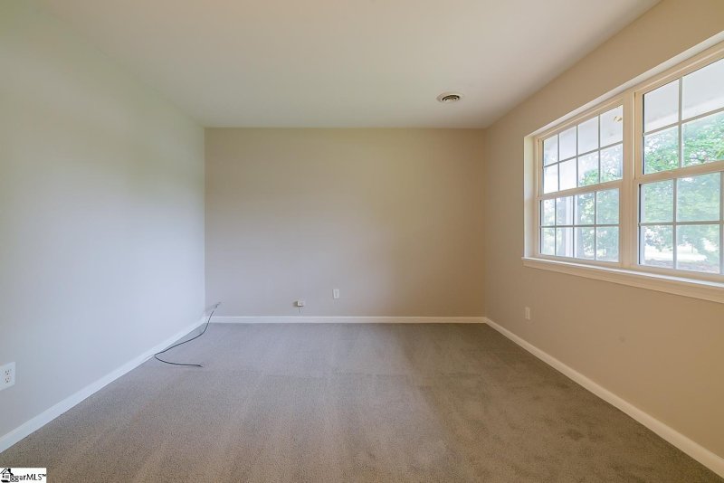 Property image 3 at 5 Prestbury Drive, Greenville, SC 29605