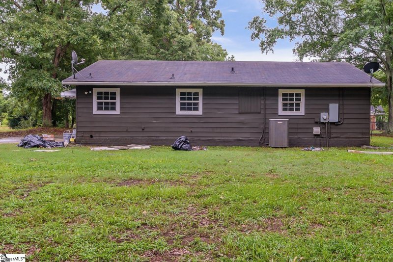 Property image 5 at 5 Prestbury Drive, Greenville, SC 29605