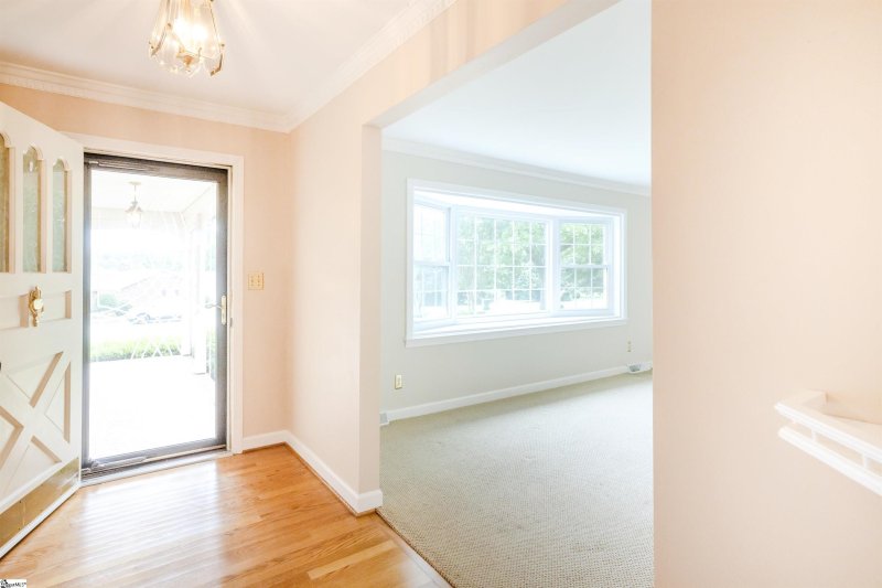 Property image 5 at 3 Providence Square, Greenville, SC 29615