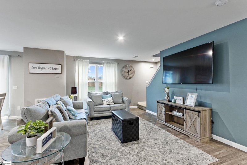 Property image 2 at 818 Purcell Drive, Woodruff, SC 29388