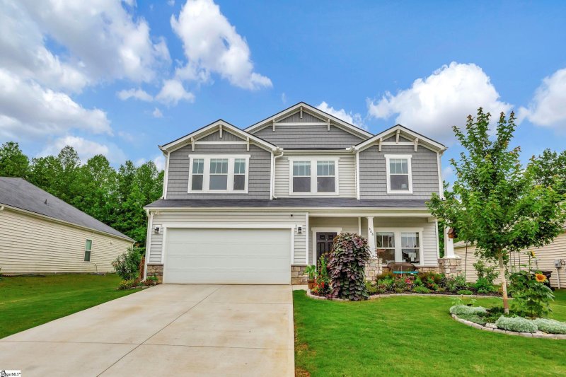 208 Walking Stick Way