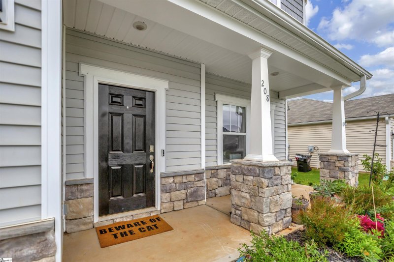 Property image 4 at 208 Walking Stick Way, Pelzer, SC 29669