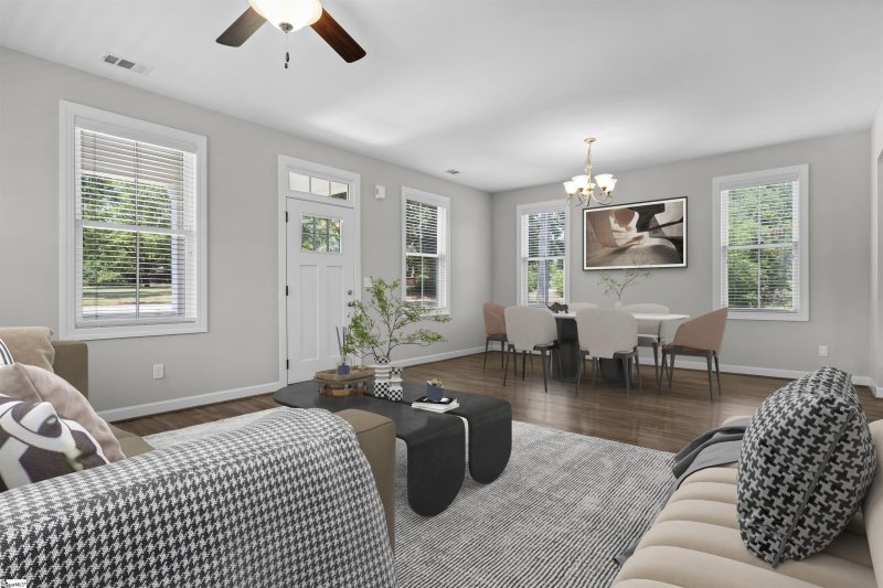 Property image 4 at 7 Latimer Street, Greenville, SC 29617