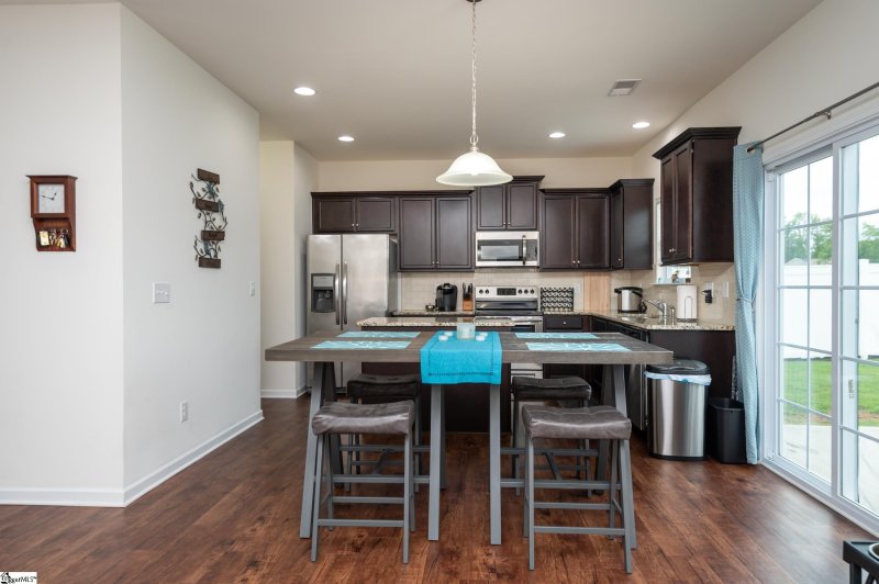 Property image 5 at 137 Lake Grove Road, Simpsonville, SC 29681