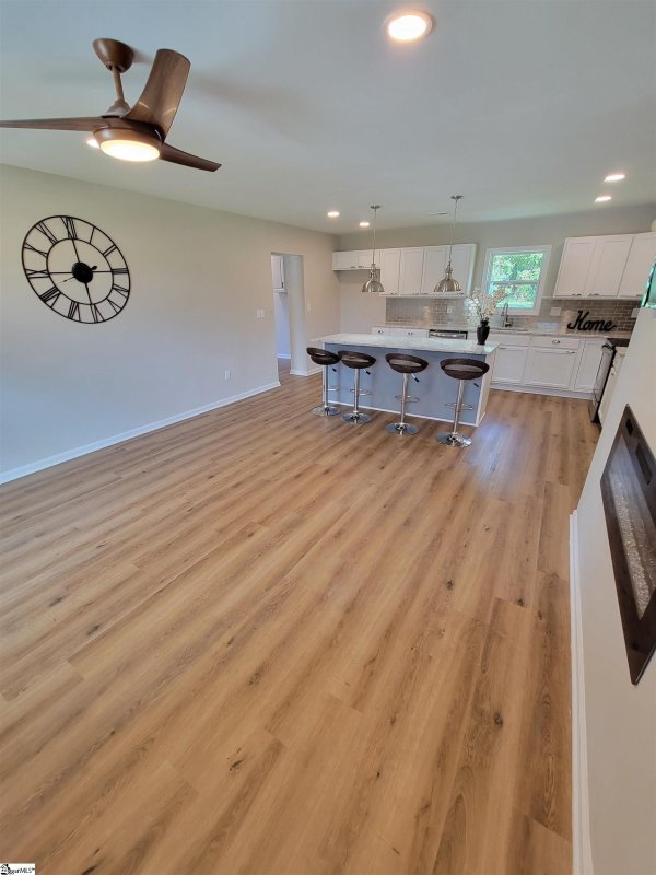 Property image 4 at 17 Gantt Drive, Greenville, SC 29605